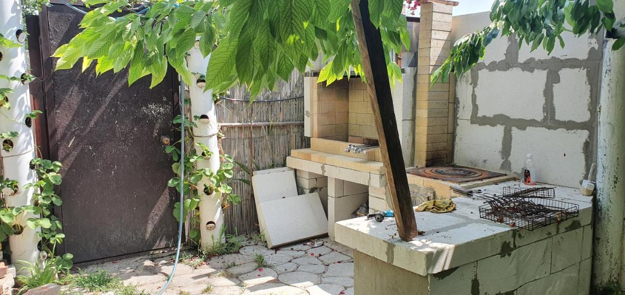 Гостевой Дом На Рыбачей, 16 Фонтана Odessa Exterior foto