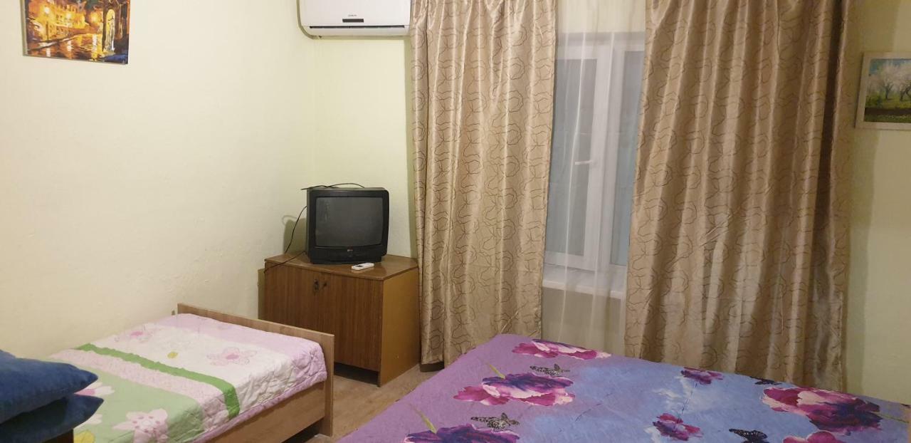 Гостевой Дом На Рыбачей, 16 Фонтана Odessa Quarto foto